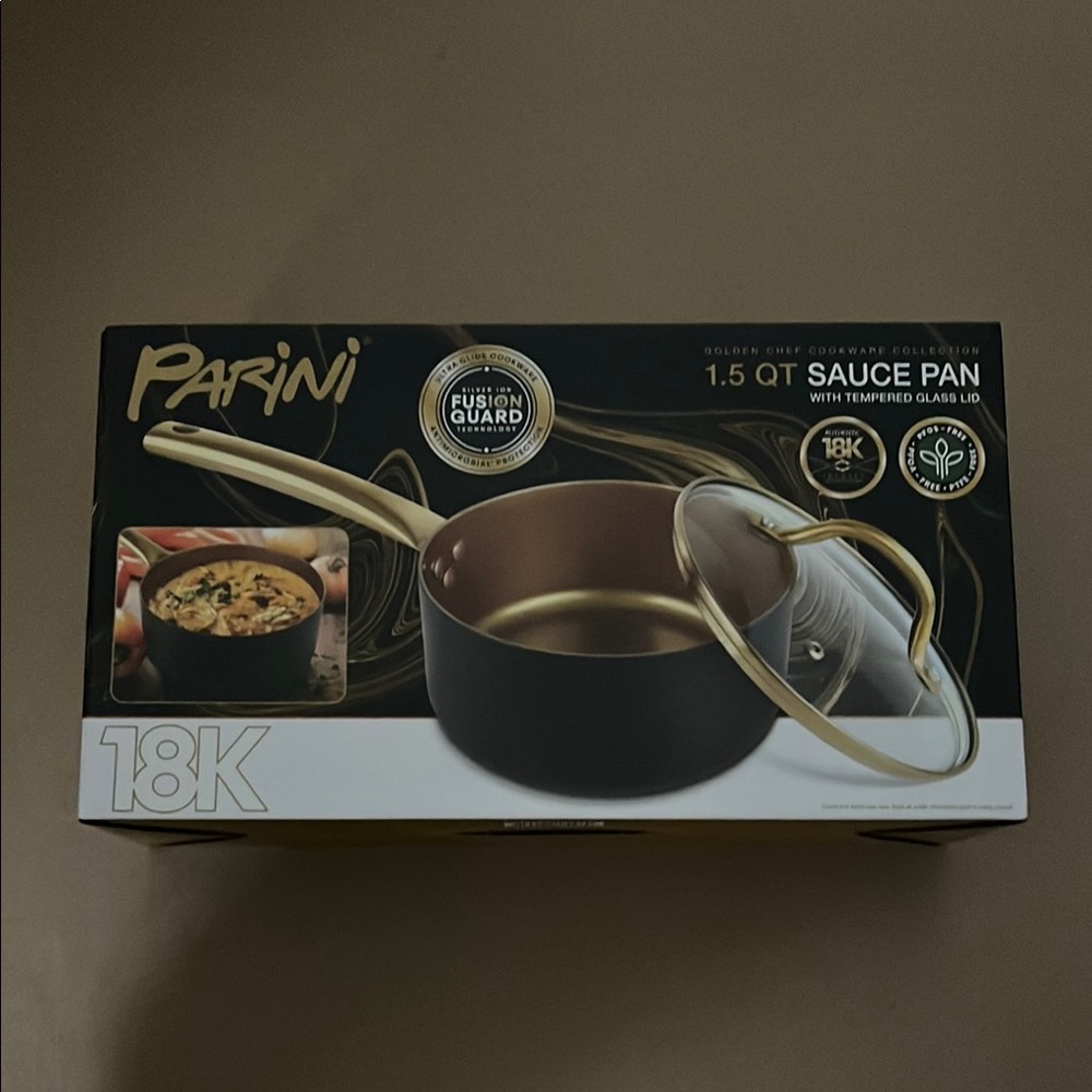 Parini Black and Gold Sauce Pan with Lid
